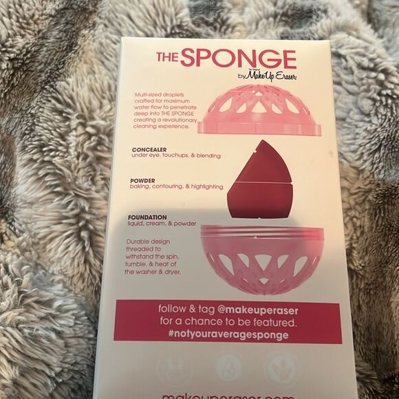 BNWT - THE MAKE UP ERASER THE SPONGE & CASE - MACHINE WASHABLE - Picture 4 of 4
